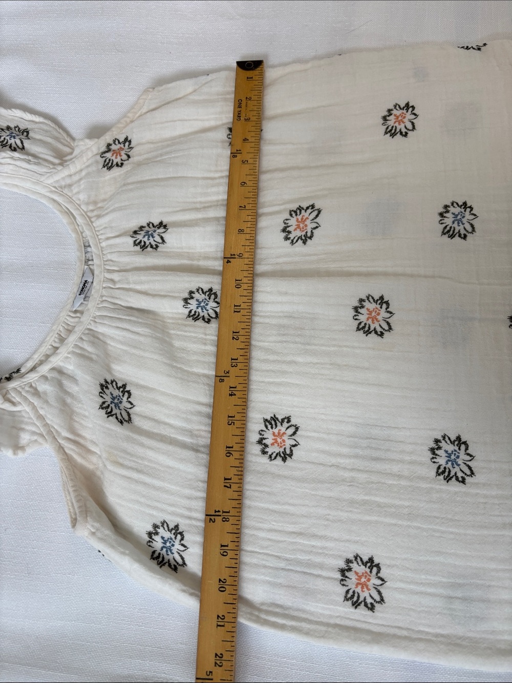 Sonoma White Floral Embroidered Ruffle Tank Top -333sku - Picture 6 of 6